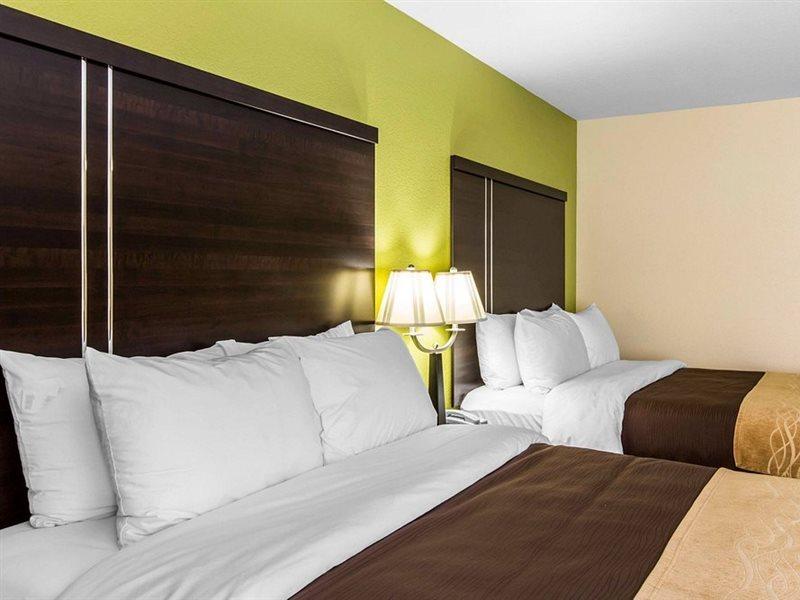Quality Inn West Of Asheville Canton Exterior photo